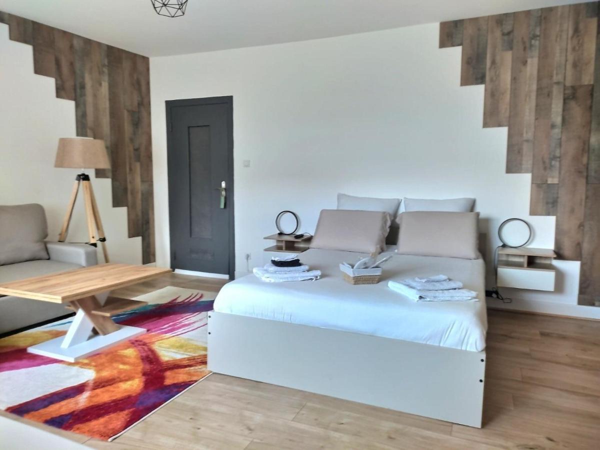 Chambre Privee 23M - Canape Lit - Wifi - Appart 120M Woippy Luaran gambar